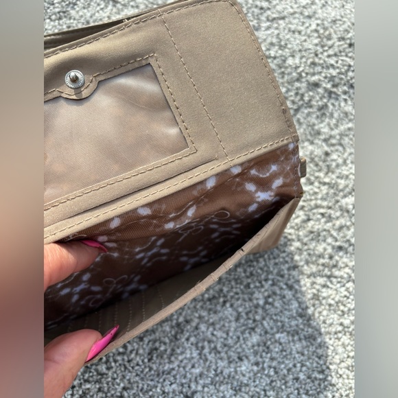 JESSICA SIMPSON Wristlet Wallet Crossbody Color Taupe - Picture 8 of 8